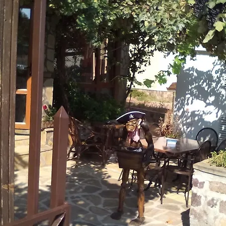 Anaksimander Guest Kwatera prywatna *
